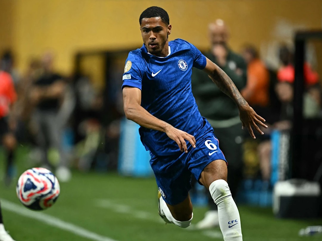 蓝军相信队, 的责任, 认为他适合