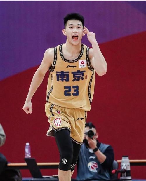 破口, 三分钟连续