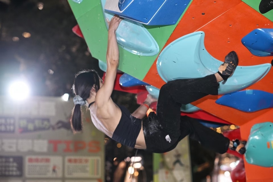 TUTLv, OOs, 为运动