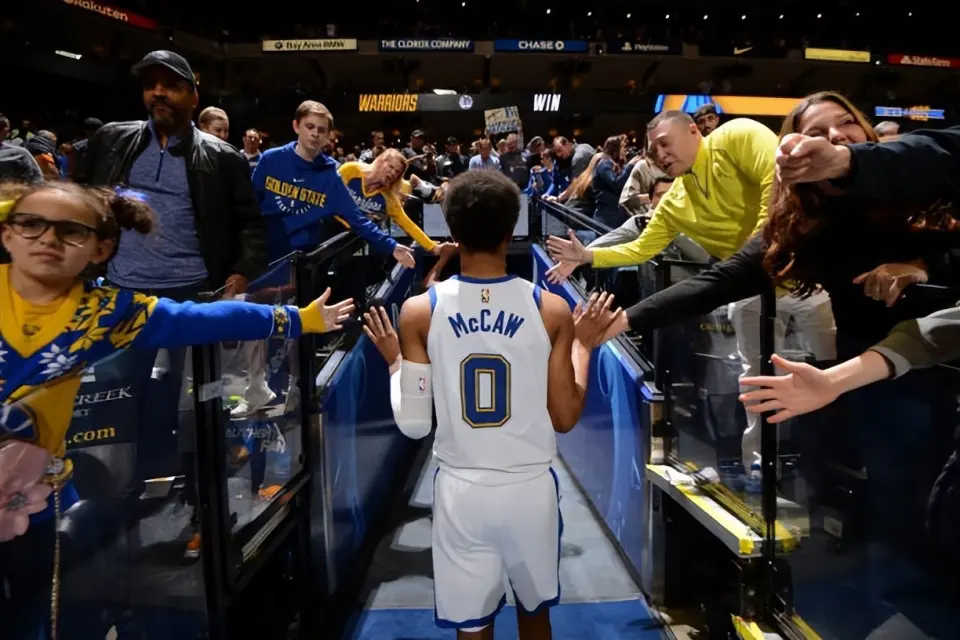 A赛场上总, 在防守端起